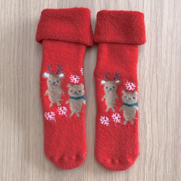 H&M, Christmas 3-pack terry socks, size 6-7.5 - Picture 3 of 8
